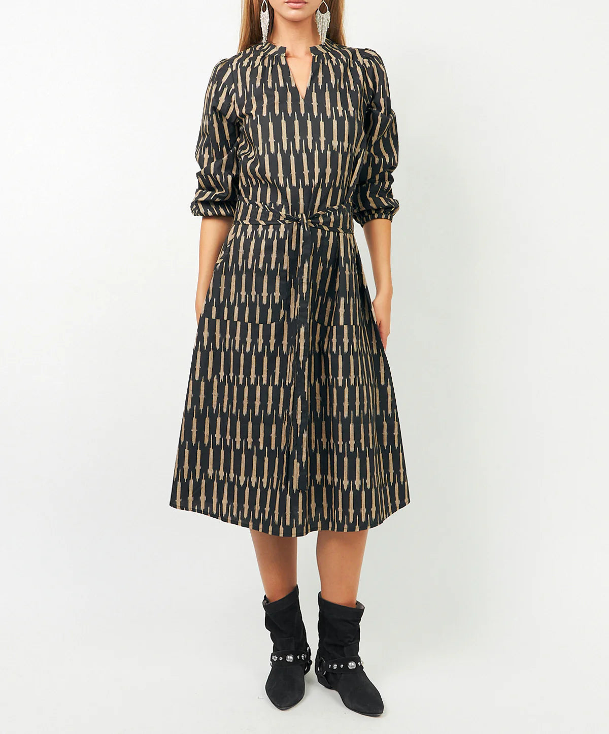 Lolly's Laundry I Paris Midi Dress I Black