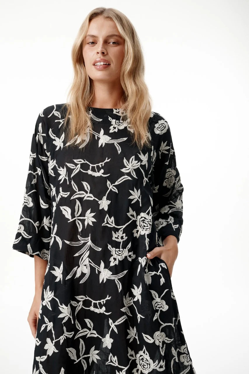 One Season | Deia Embroidery Cotton Dress | Black/Cream