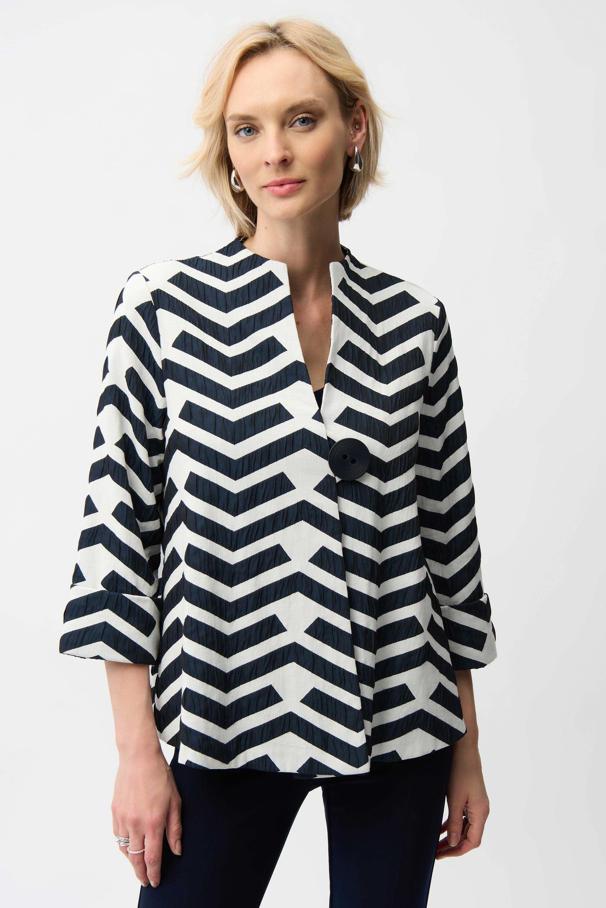 Joseph Ribkoff | Geometric Jacquard Trapeze Jacket | Navy/White