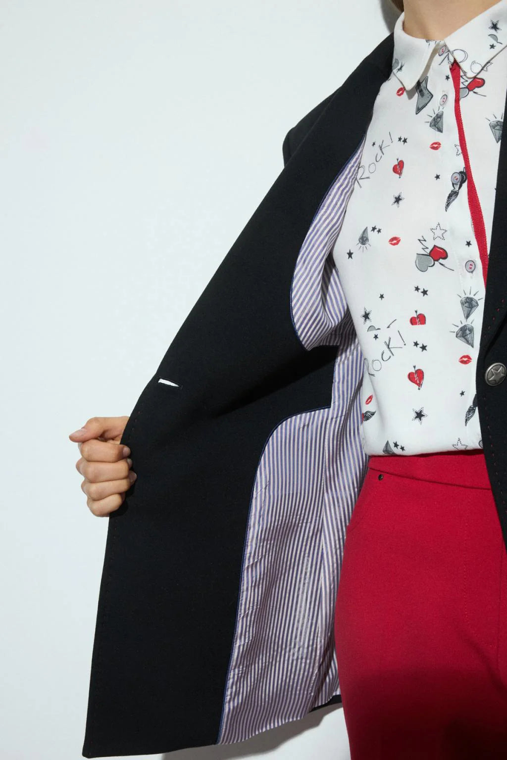 Bariloche | Blazer with Embroidery One Arm | Black