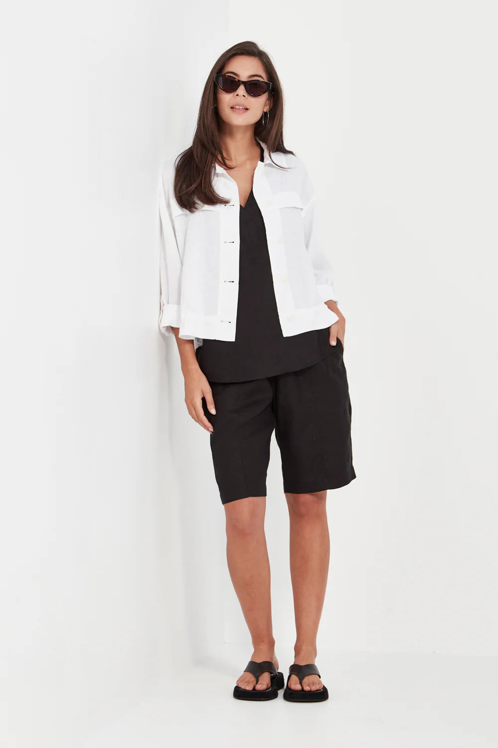 Verge I Delta Short I Black