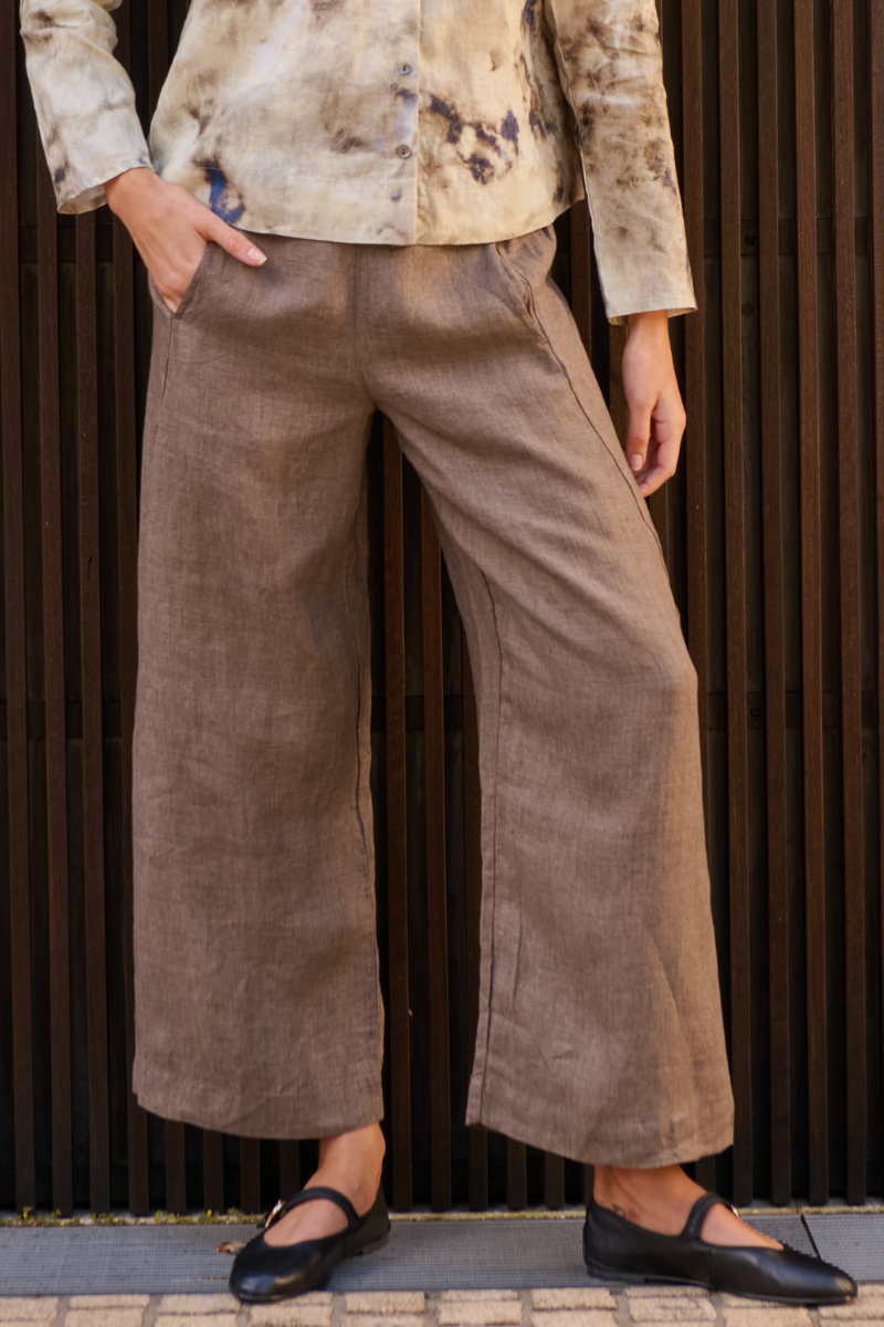 Naturals | Flat Front Pants with Front Internal Pocket | Cigar