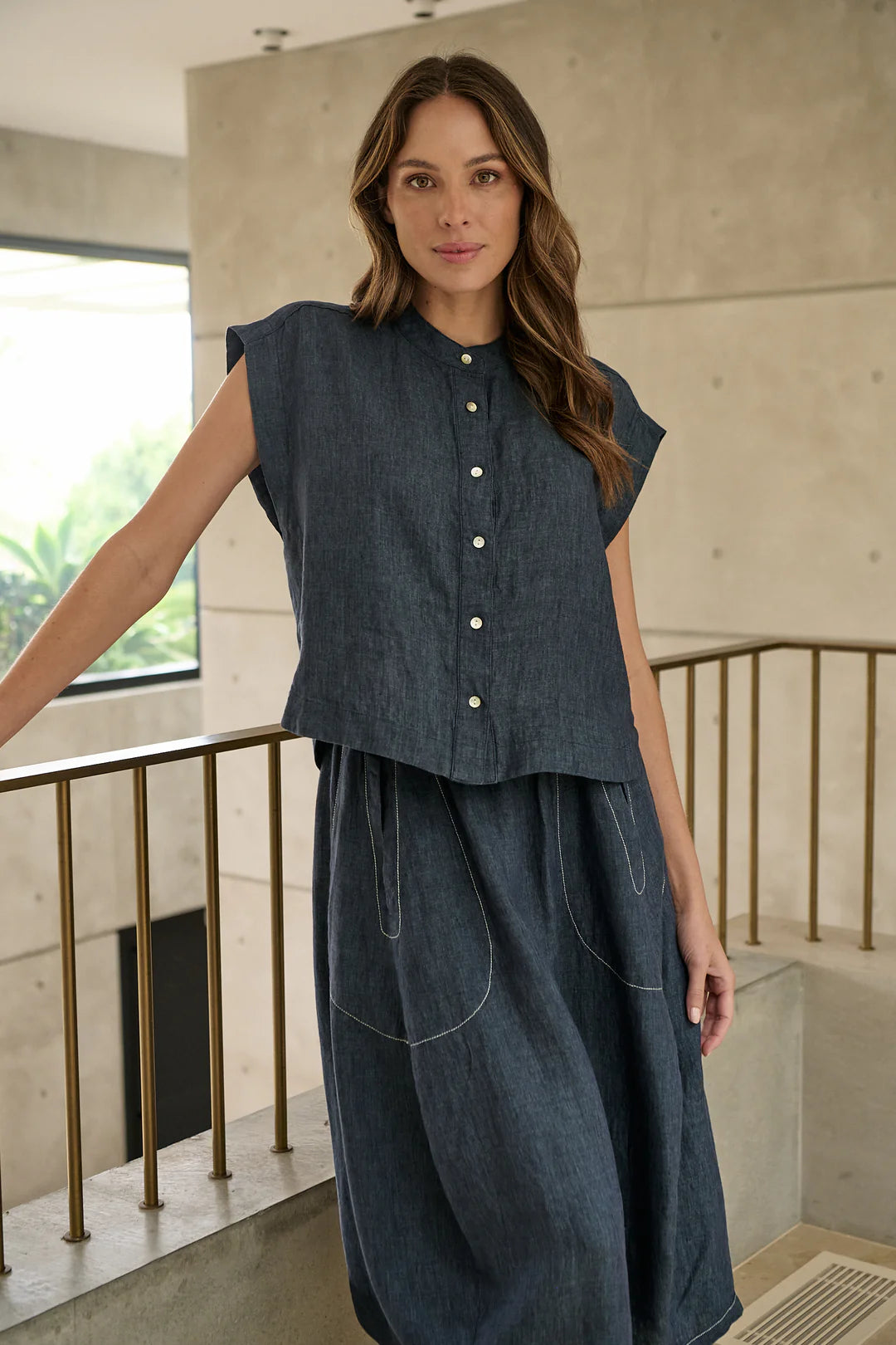 Naturals | Top with Curved Hemline | Poseidon