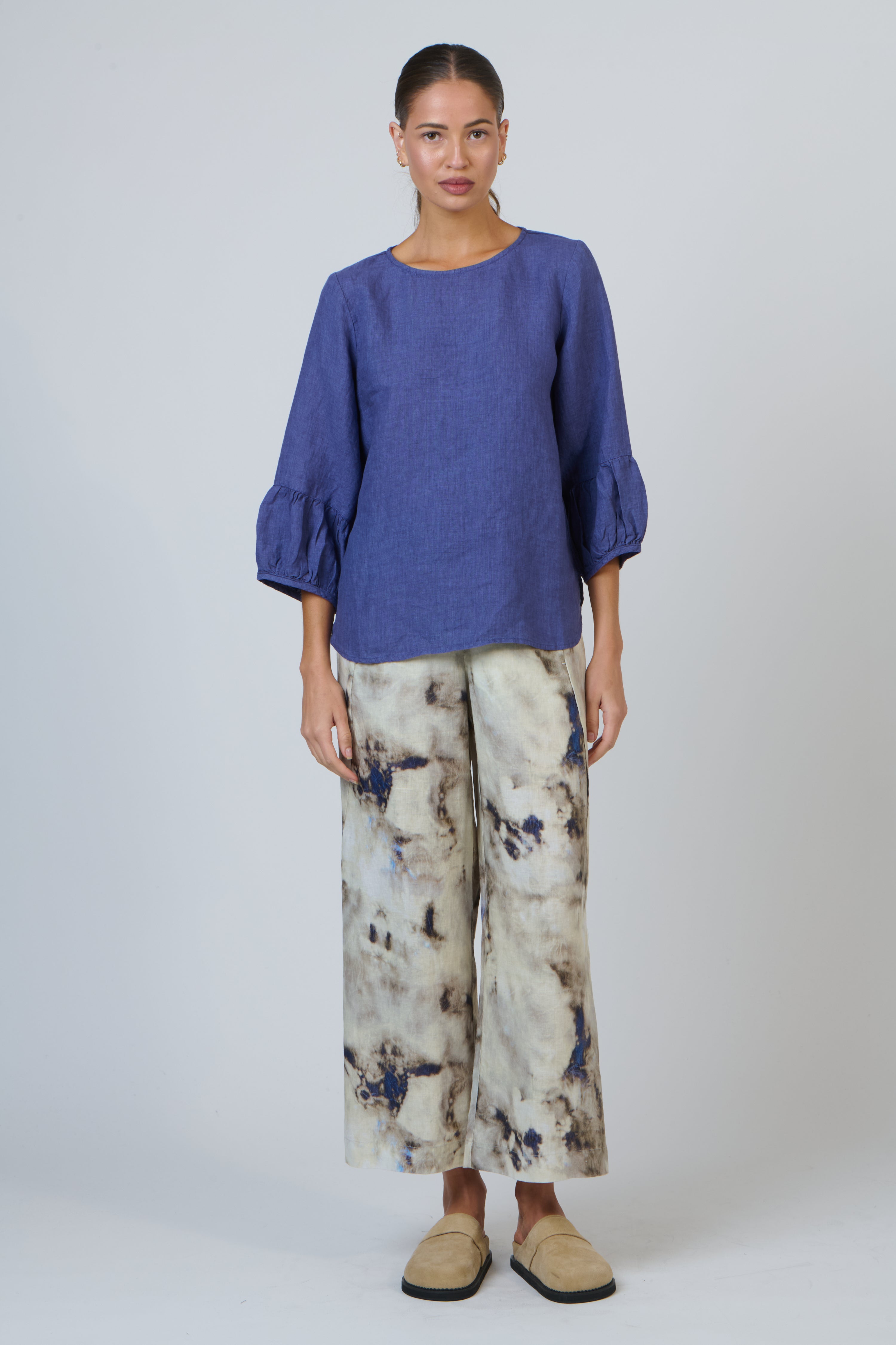 Naturals | Flat Front Pants with Internal Pocket | Emperador