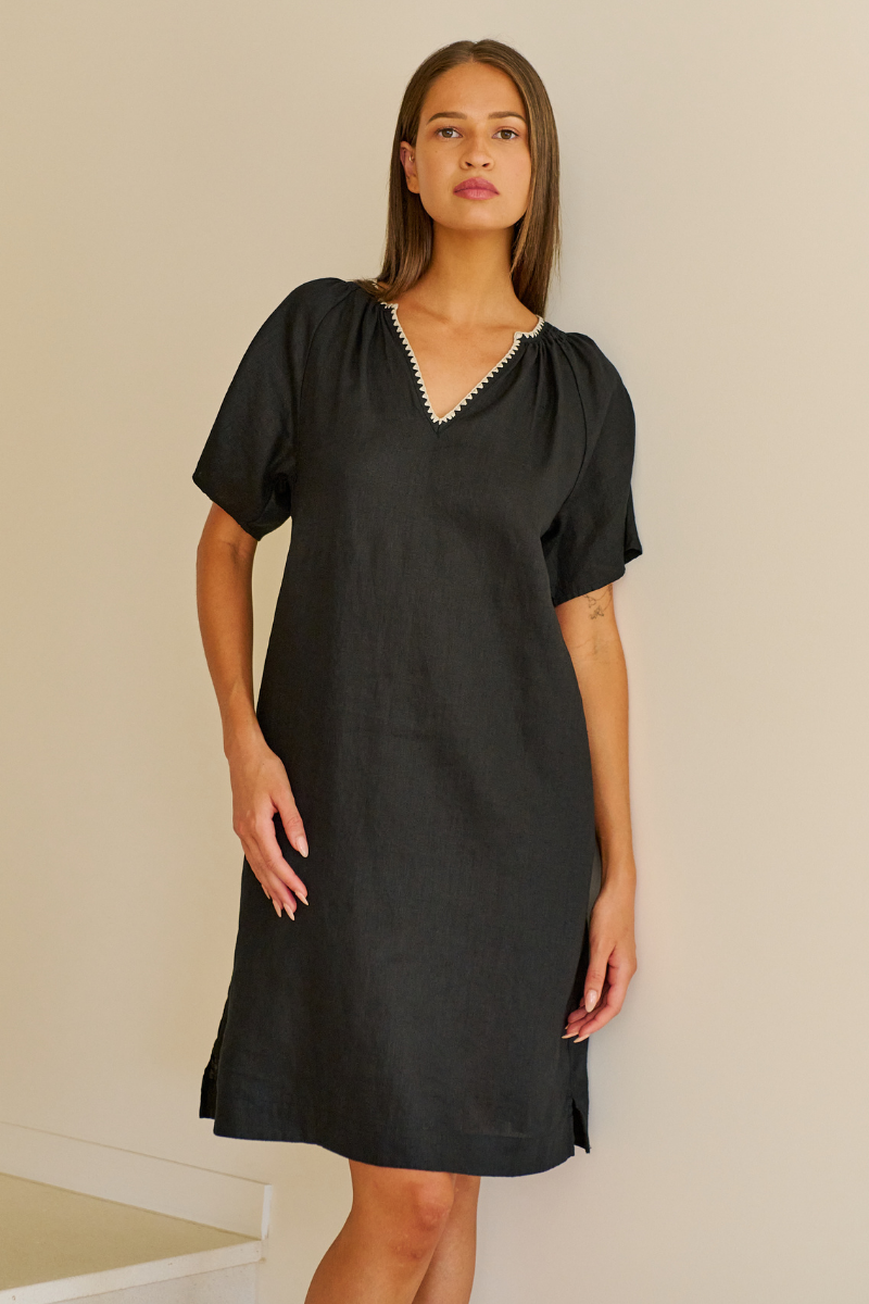 Naturals | Linen Dress | Black
