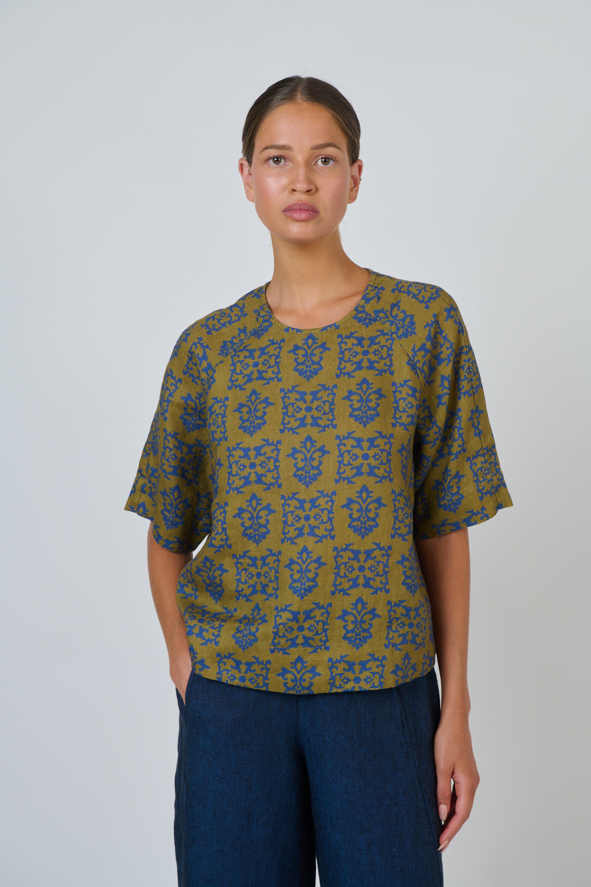 Naturals | Linen Top | Motif