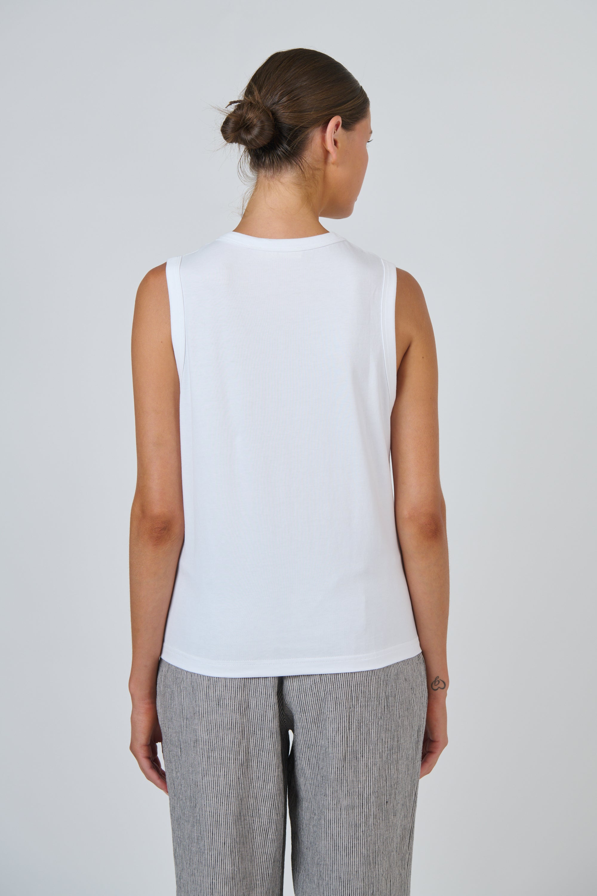 Naturals | Cotton Sleeveless Top | White