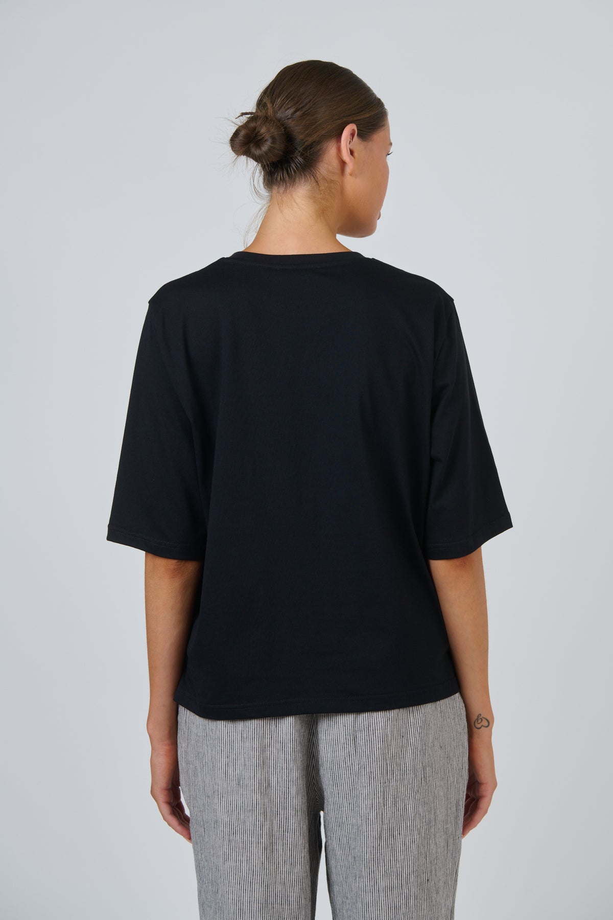 Naturals | Cotton T-Shirt | Black