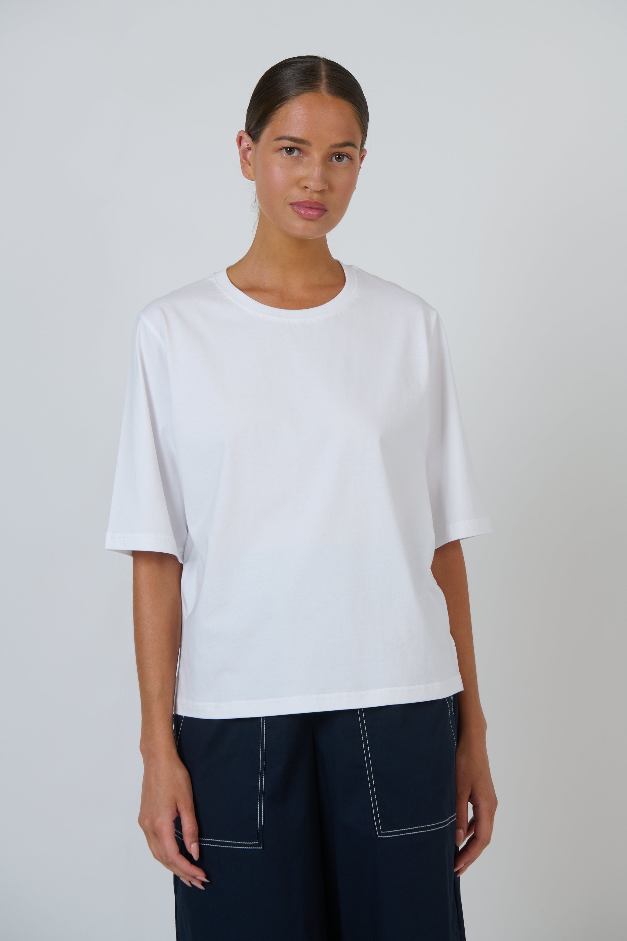 Naturals | T-Shirt | White