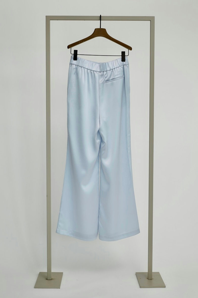 Herzen's Angelegenheit - Wide Leg Satin Pant - Light Blue