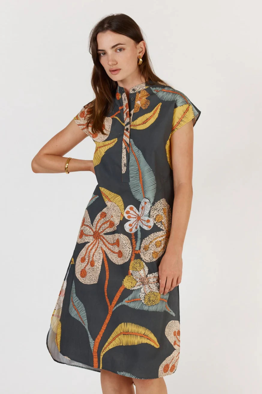 Itami | Bloom Cap Sleeve Dress