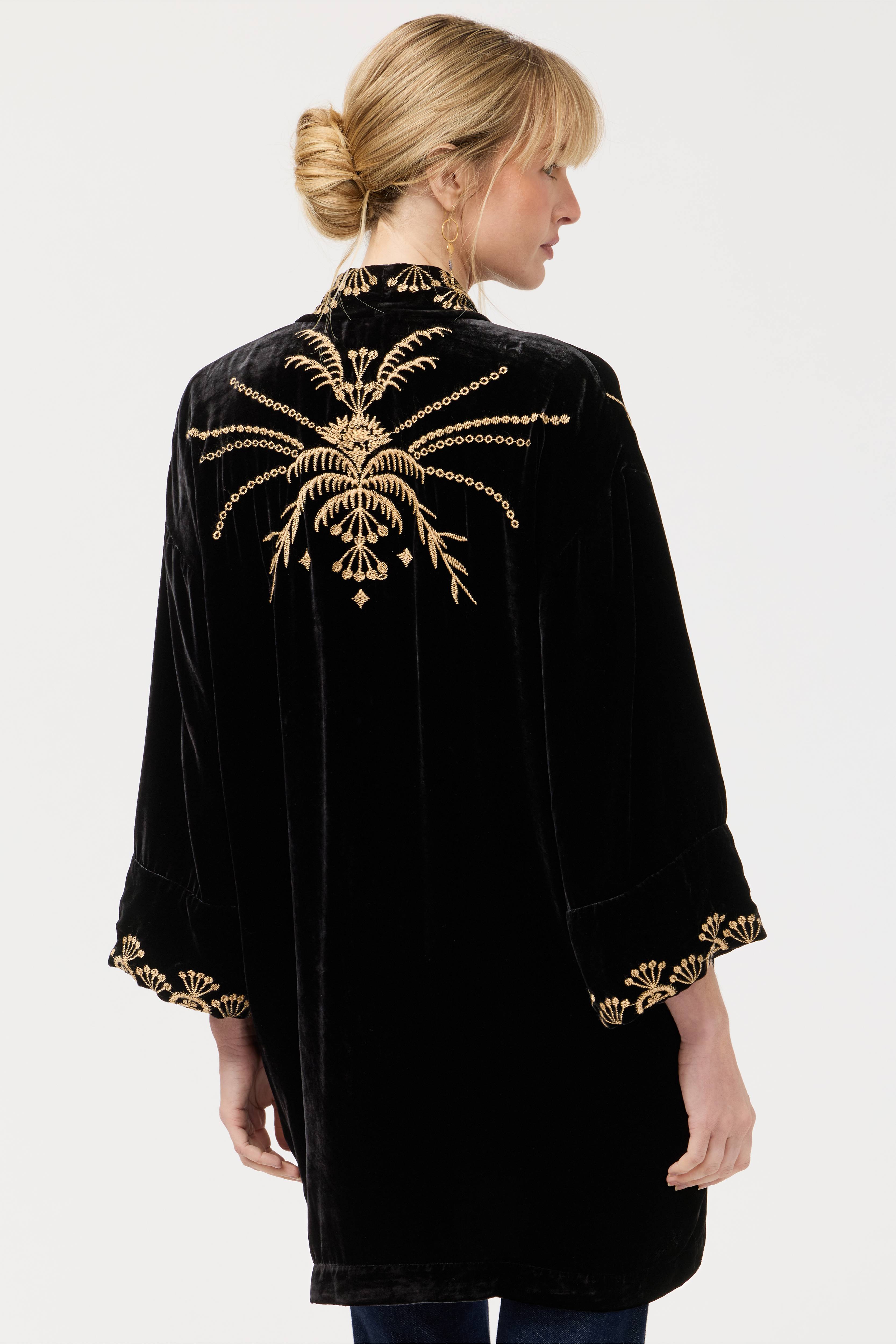 Johnny Was | Lara Velvet Kimono | Black