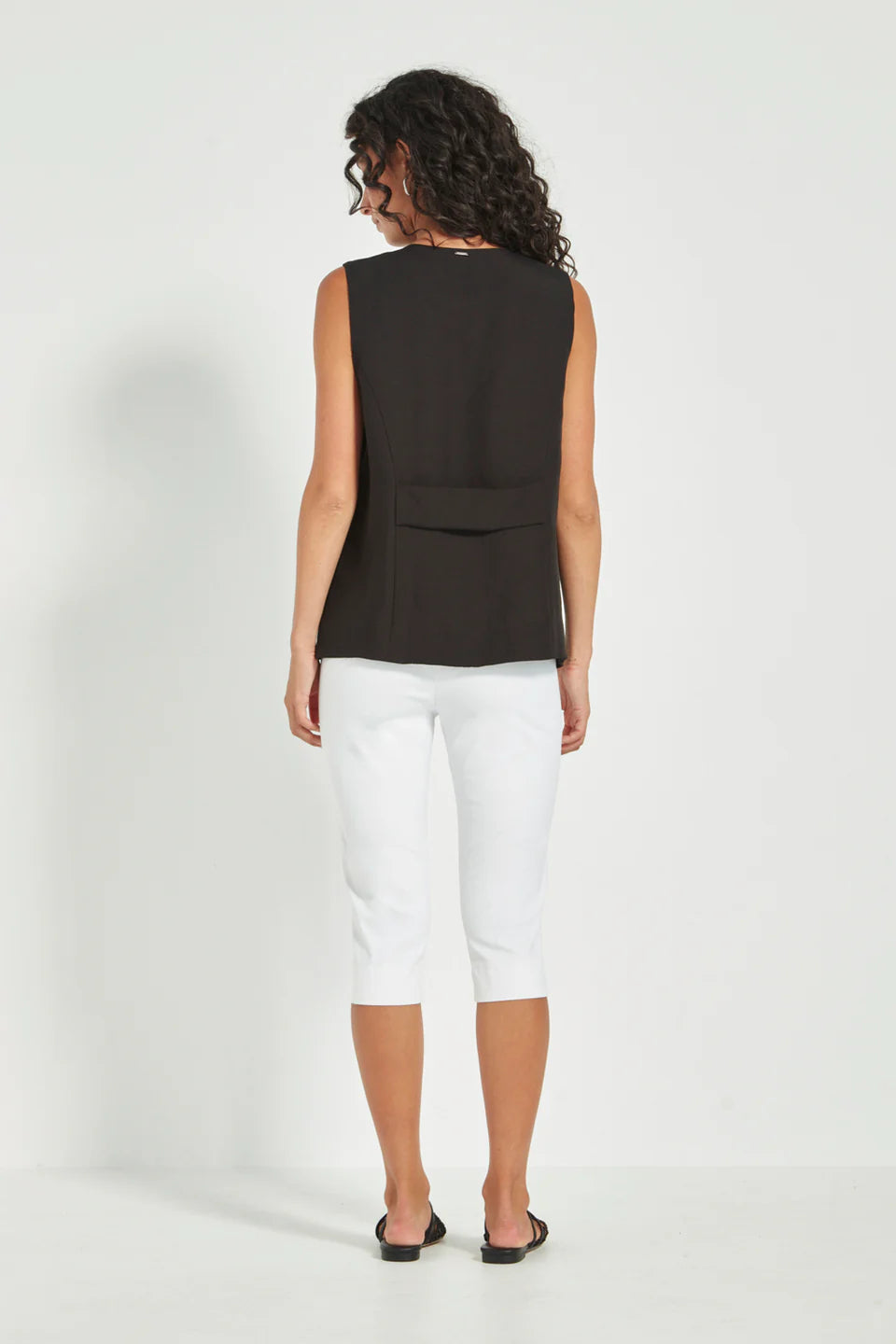 Verge | Loretta Vest | Black