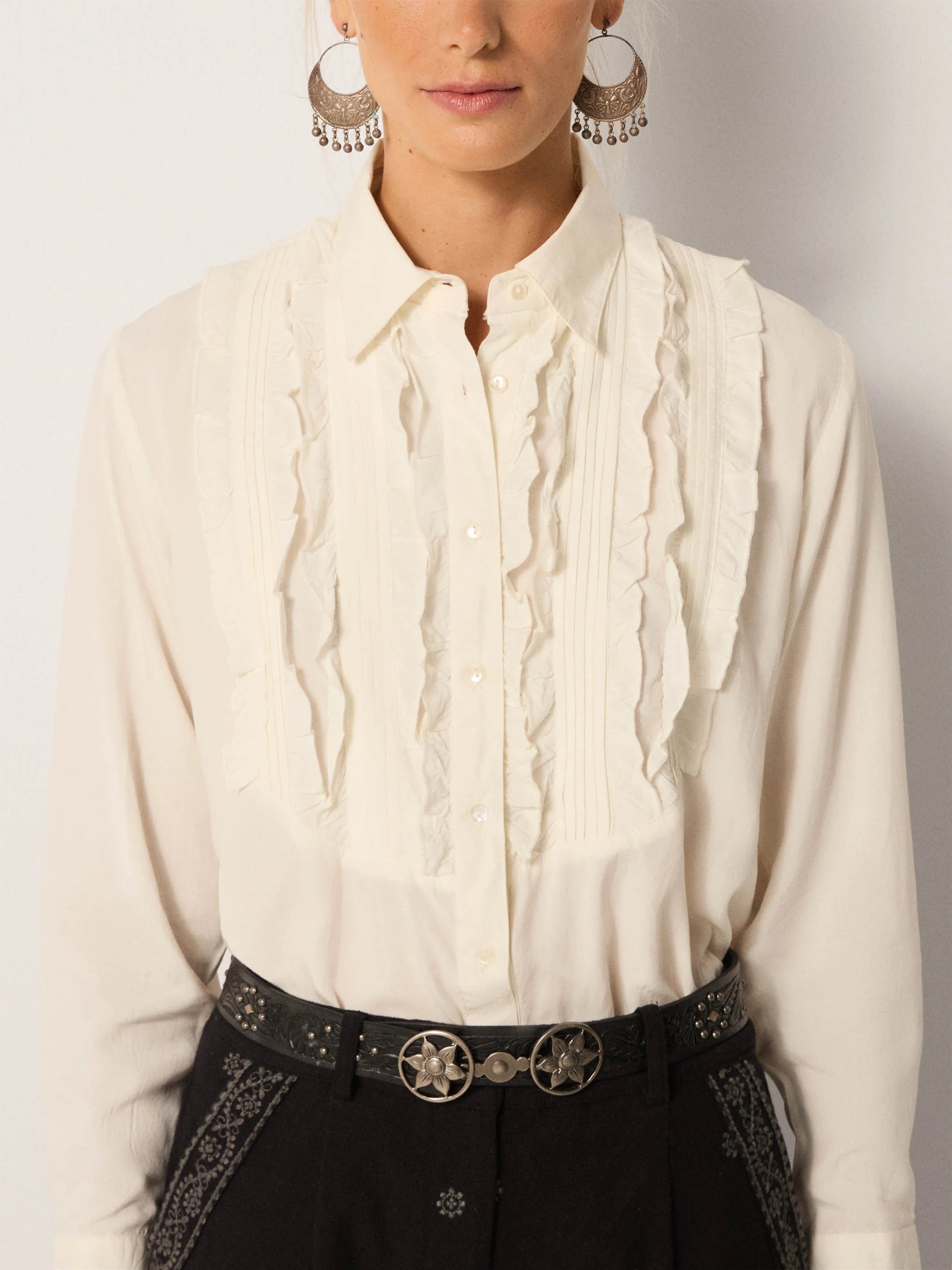 Maison Hotel | Clara Blouse | Odyssey Disco Pearl