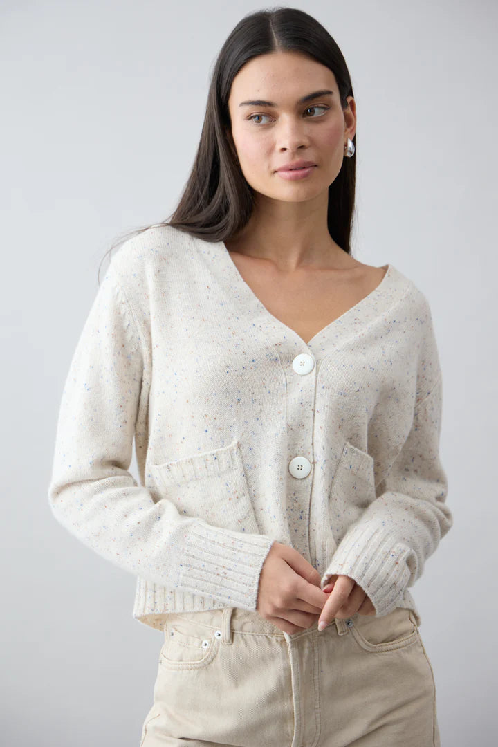 Mia Fratino | Edina Cardi | Seashell