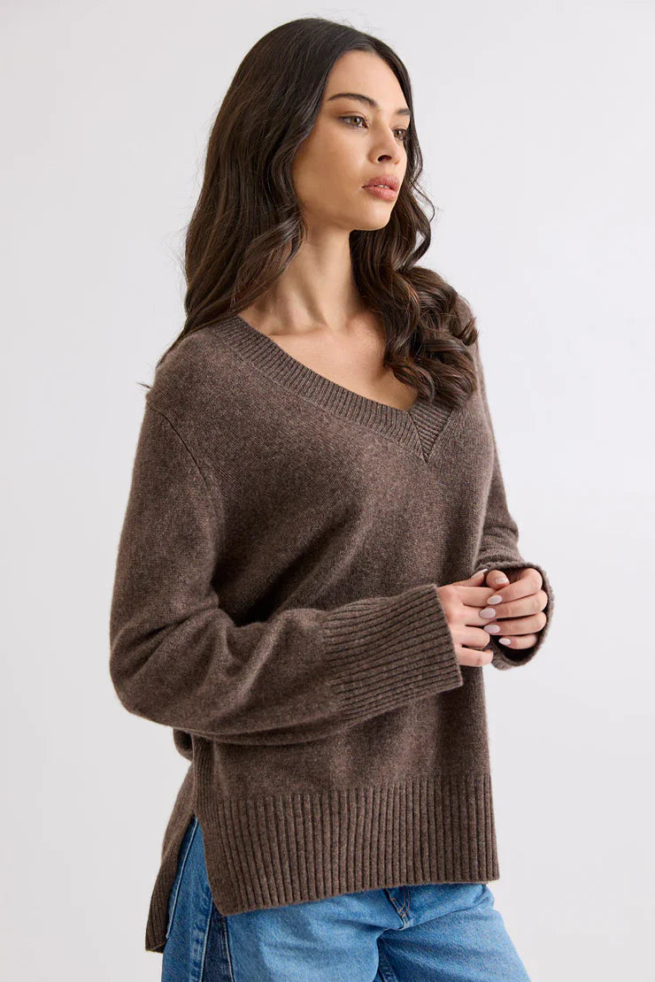 Mia Fratino | Aurelie Vee | Espresso