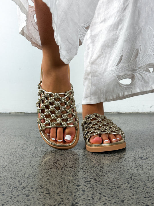 Minx | Amalfi Woven Slide| Metallic Gold Knot