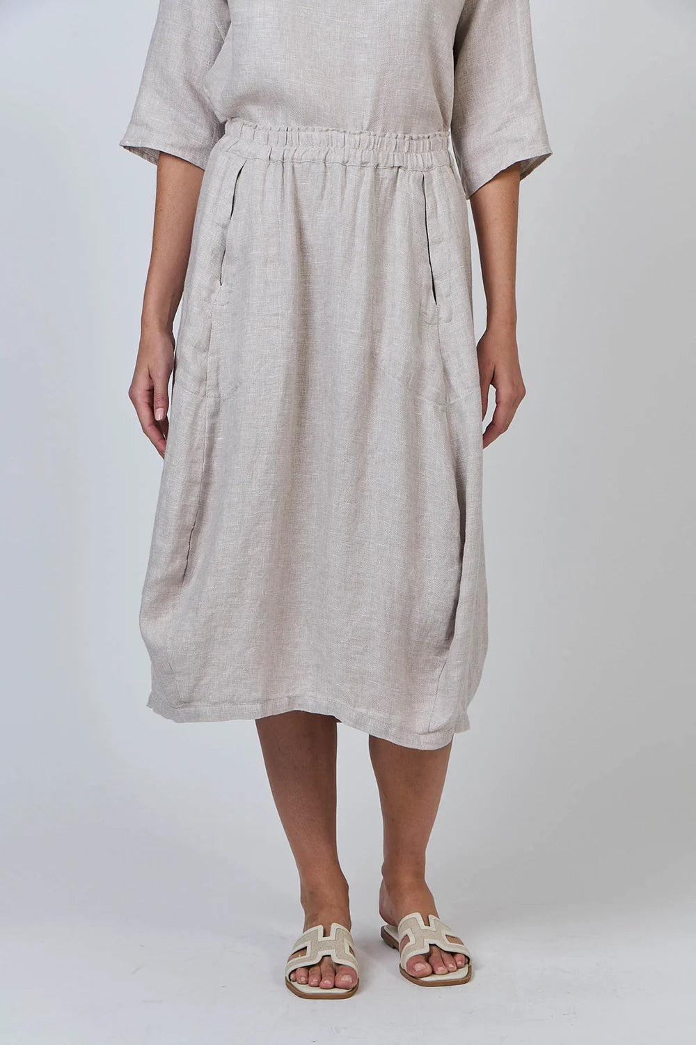Naturals | Elasticised Waist Skirt with Side/Front Pockets | Dune