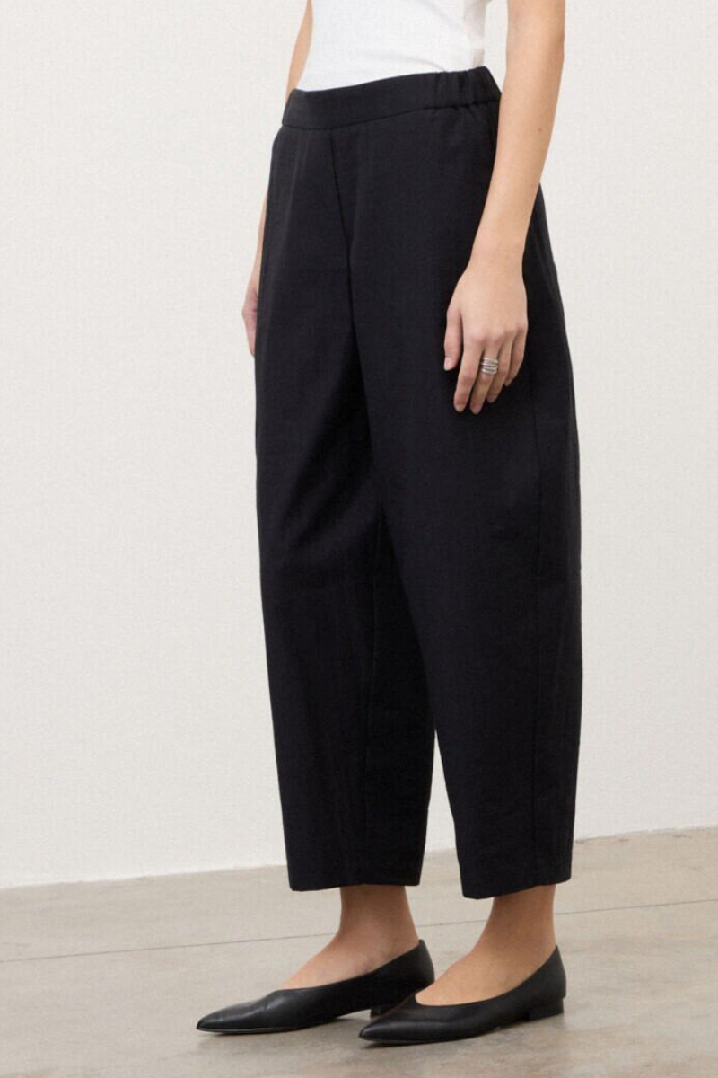 Ottod'Ame | Carrot Pant | Black