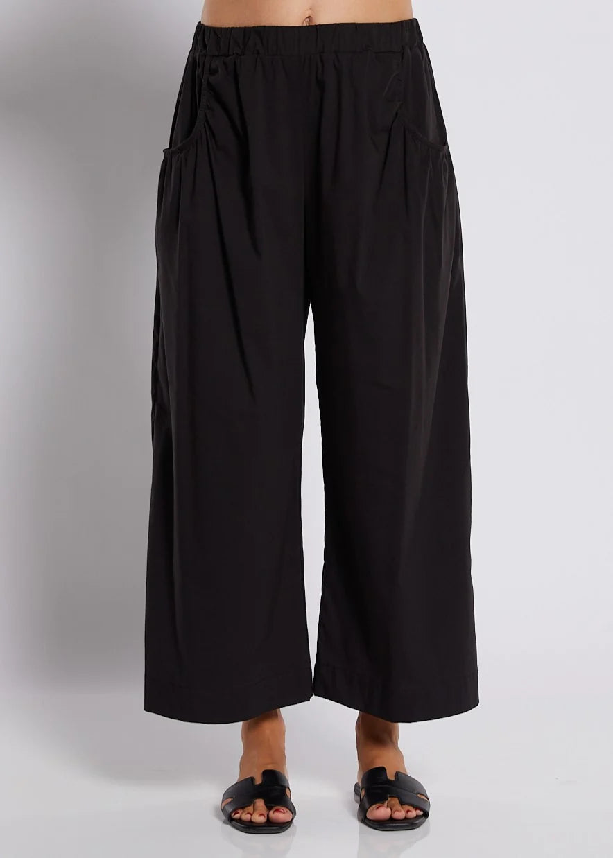 Philosophy | Hucknall 7/8 Wide Leg Pant | Black