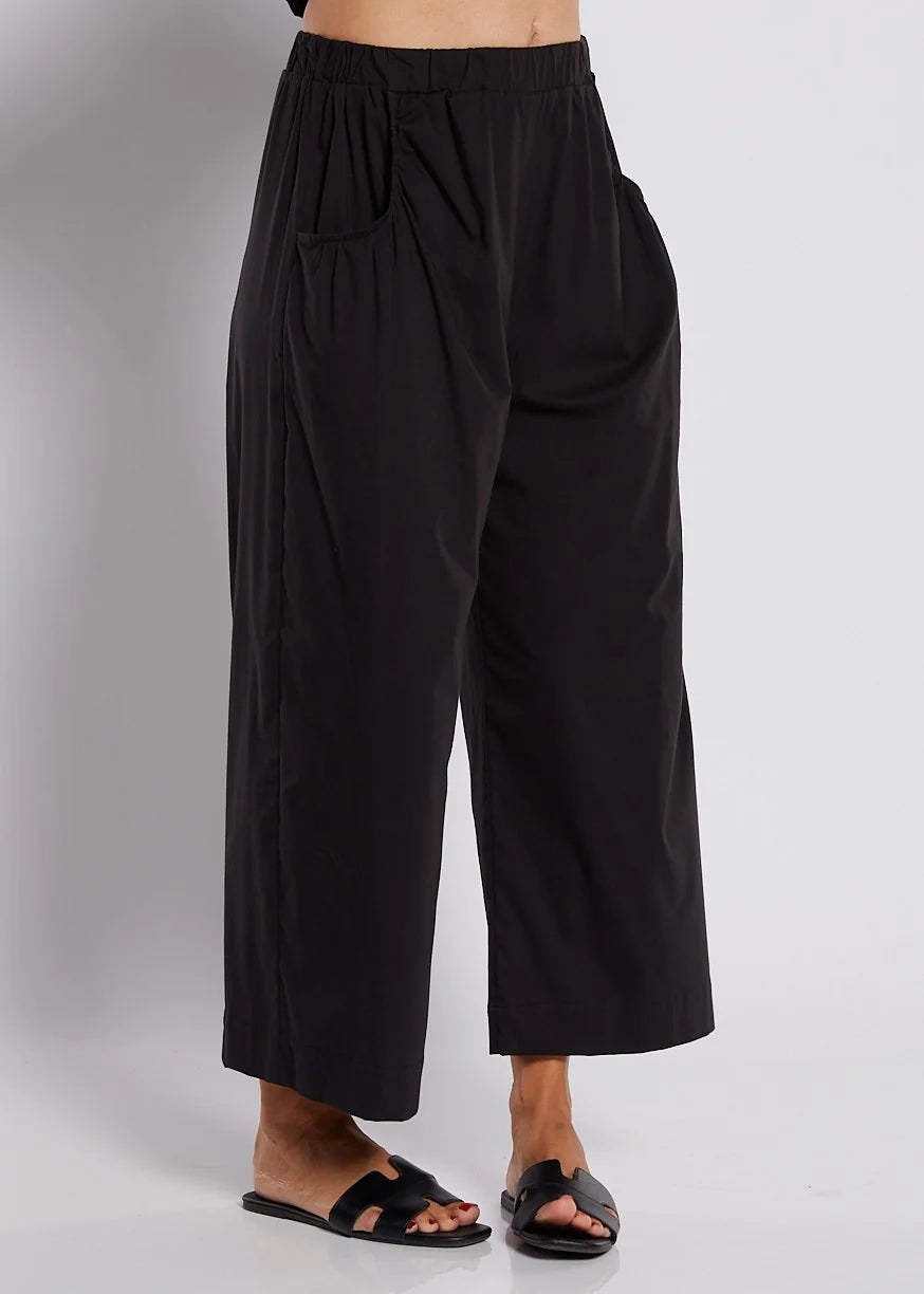 Philosophy | Hucknall 7/8 Wide Leg Pant | Black