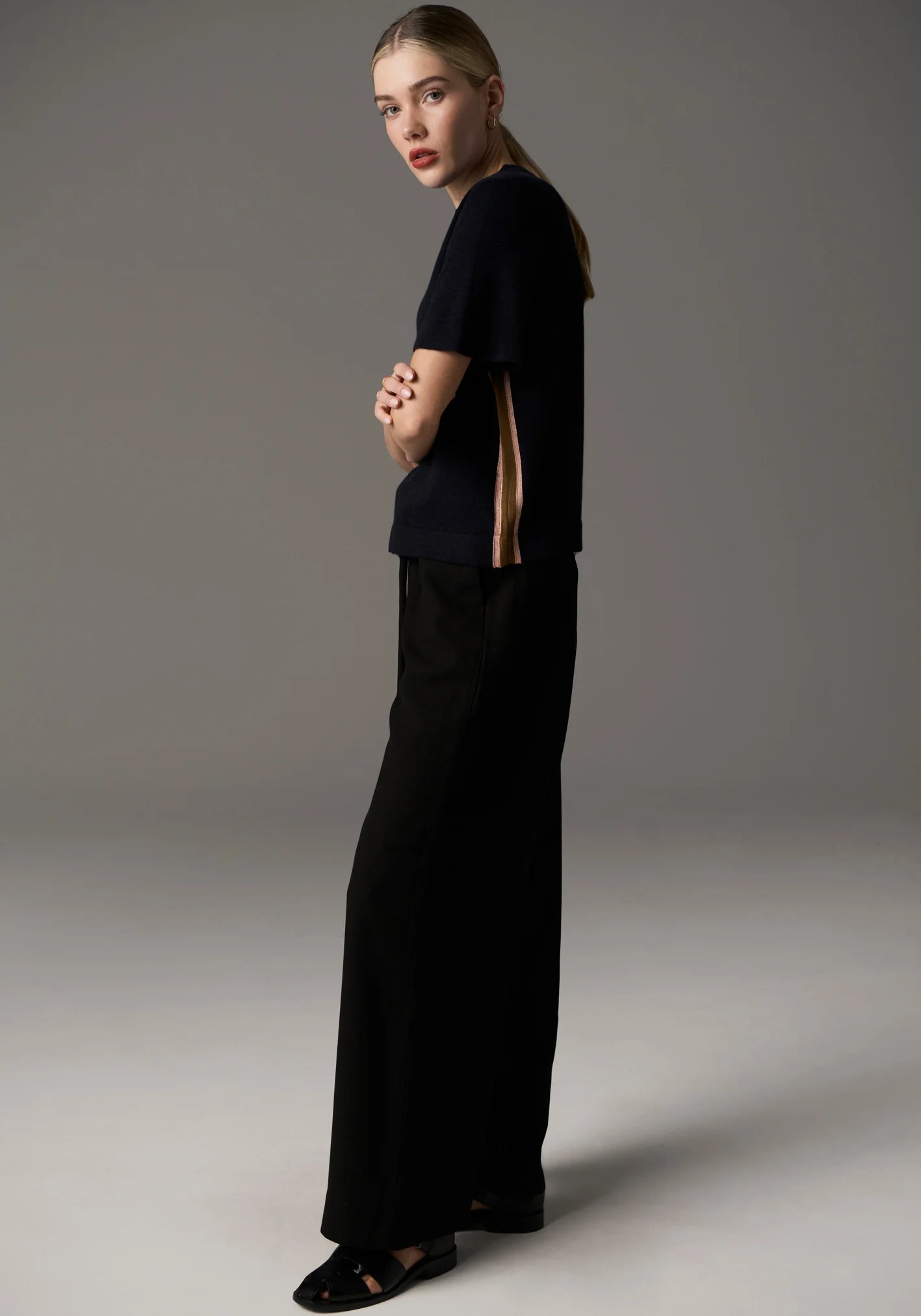 POL | Bennet Short Sleeve Knit Tee | Navy