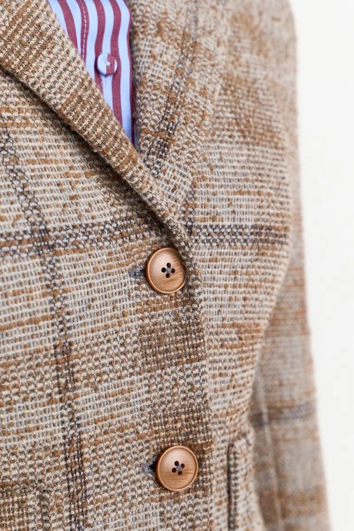 Rich & Royal | Jacquard Blazer | Caramel Spice