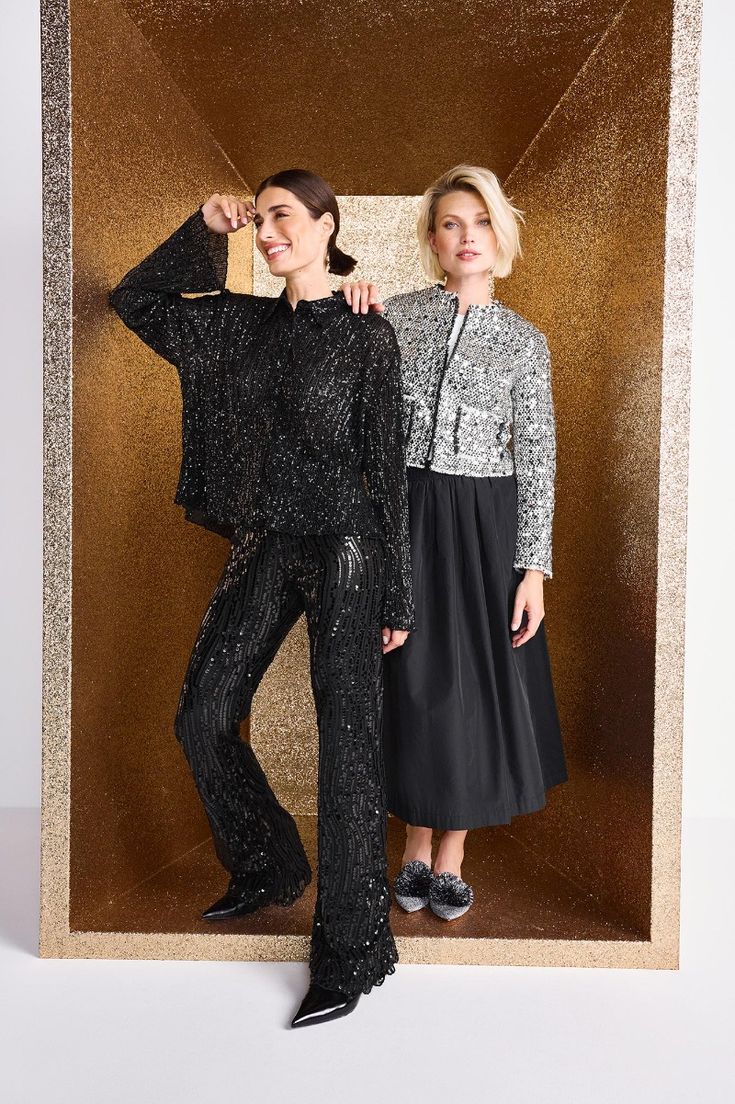 Rich & Royal | Parachute Midi Skirt | Black