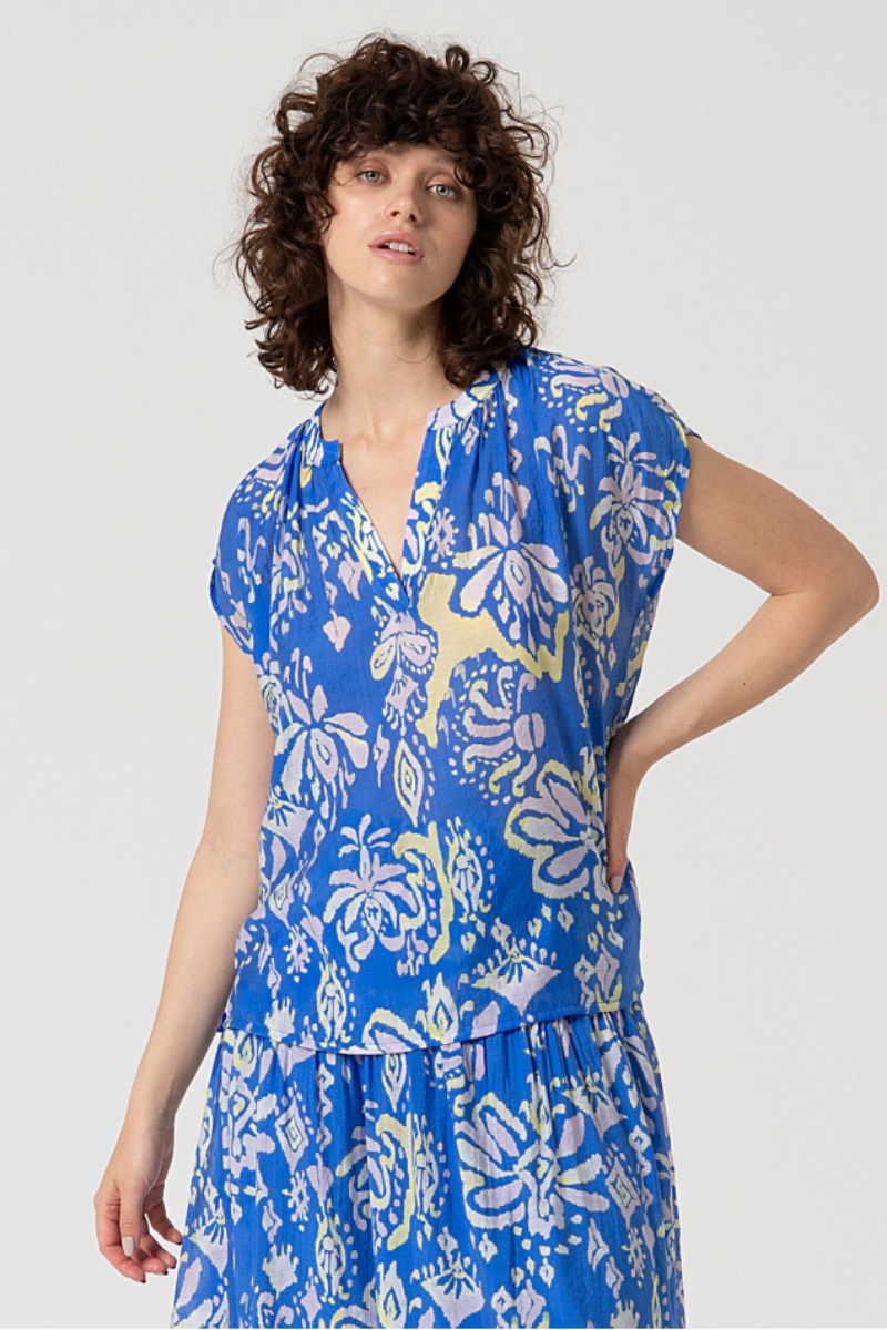 Surkana | Orvi V-Neck Top | Blue