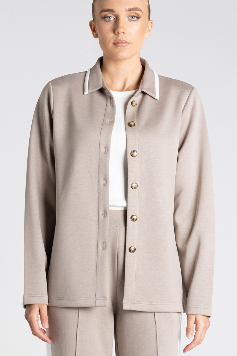 Two T's | Travel Shirt | Pebble/Ivory