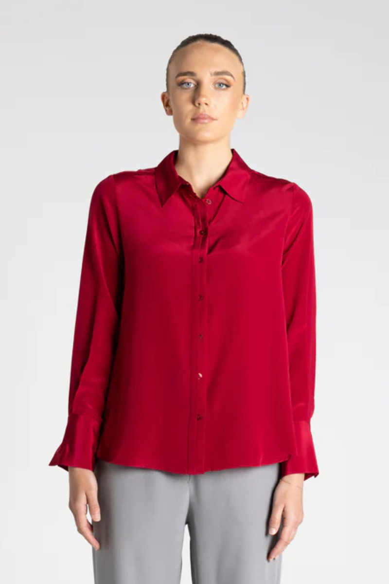 Two T's | Silk Shirt | Spiced Wine