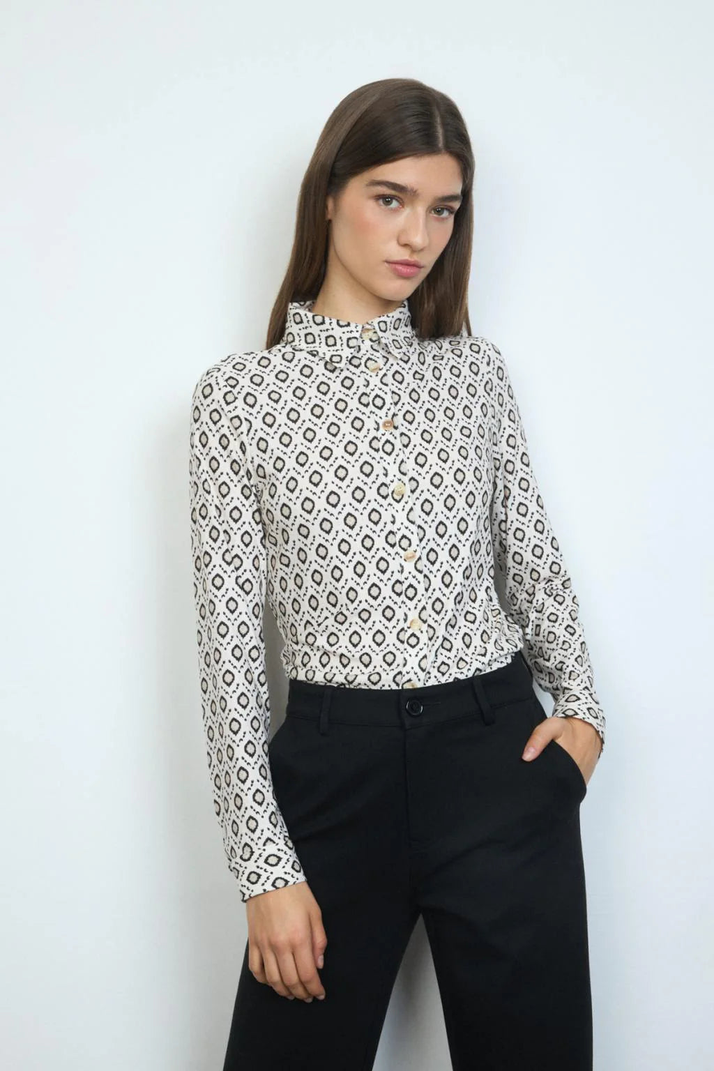 Tinta & Bariloche | Gabriella Shirt | Off White