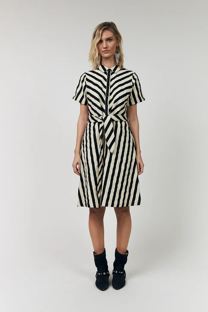 Lolly's Laundry - Tulle Midi Dress - Black