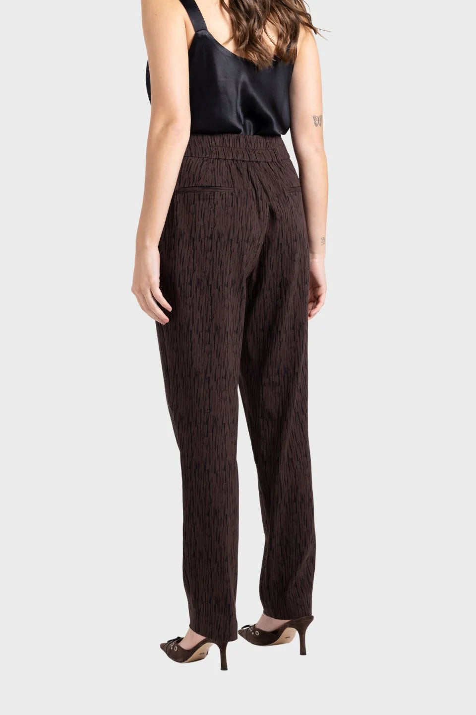 Two T's | 7/8 Bark Print Pants