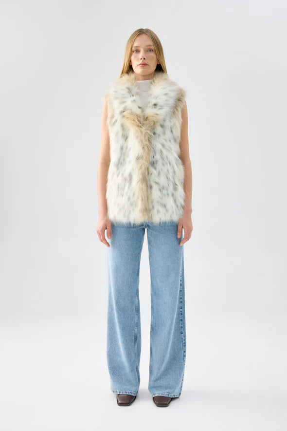 Unreal Fur - Rubicon Vest - Snow Leopard