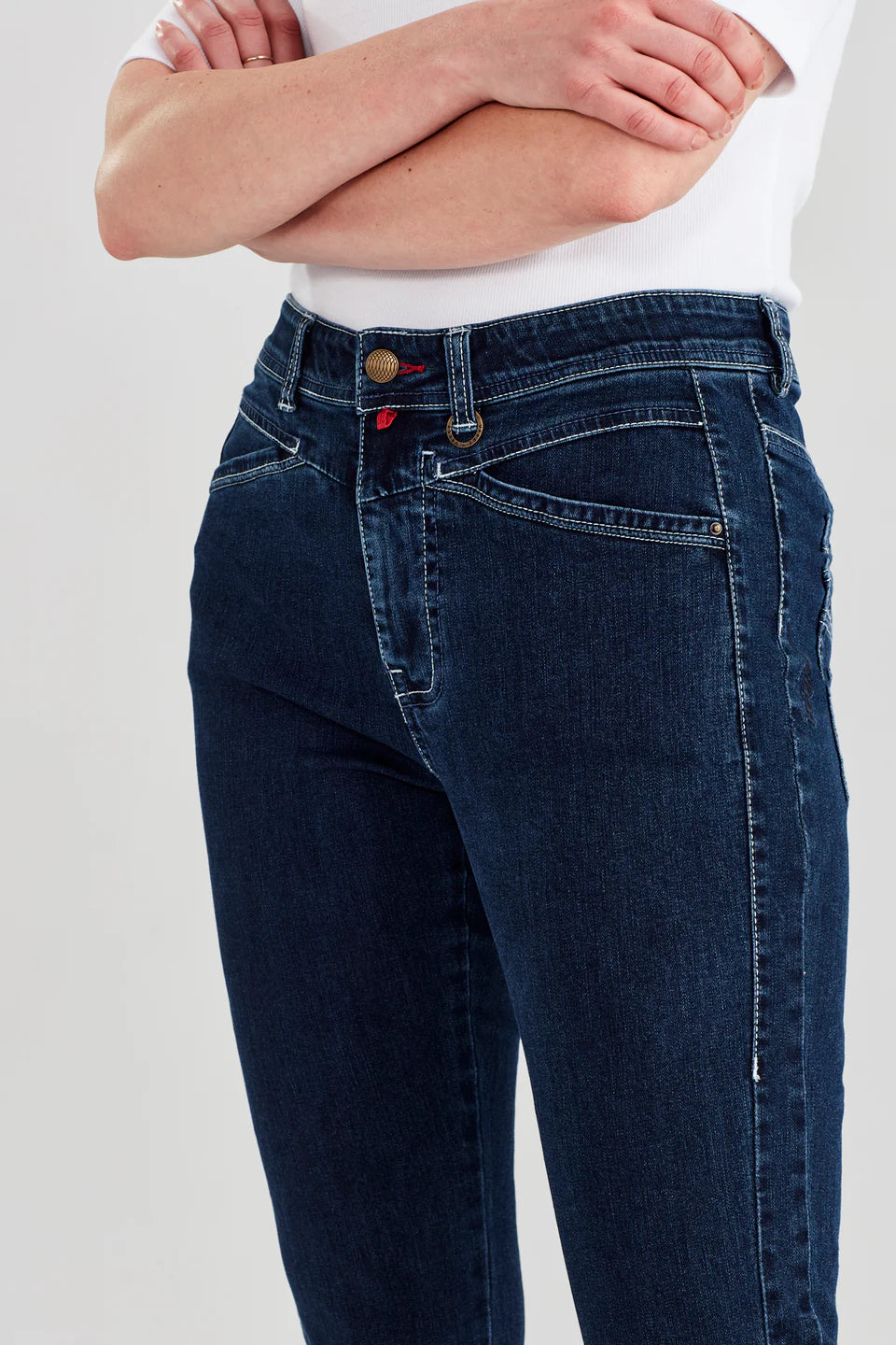 Verge | Master Jean | Deep Indigo