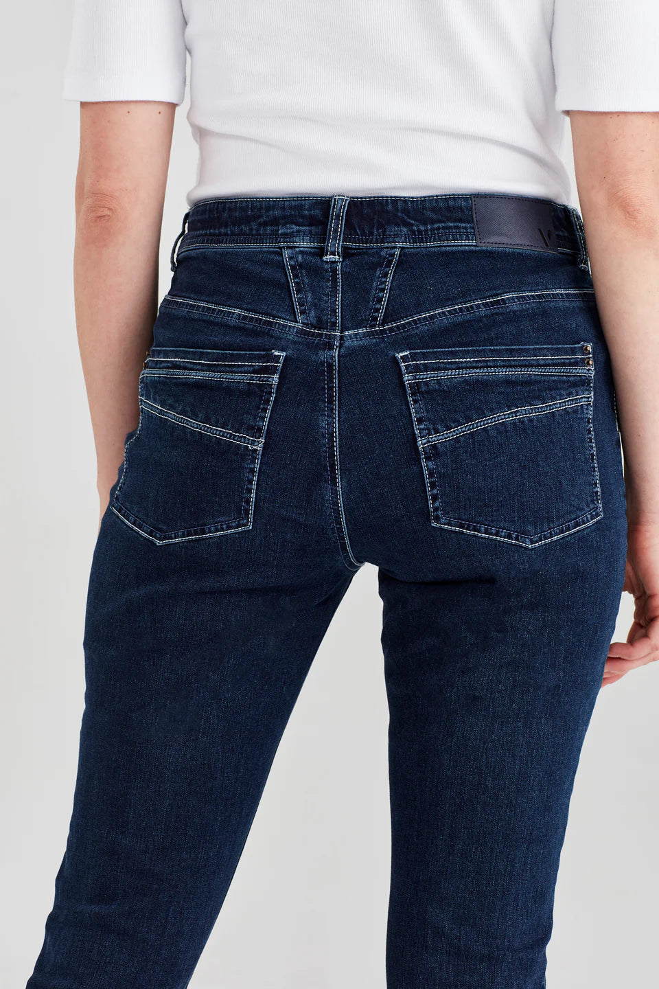 Verge | Master Jean | Deep Indigo