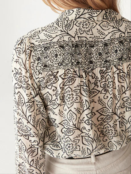 Maison Hotel | Dylan Blouse | White Lilies