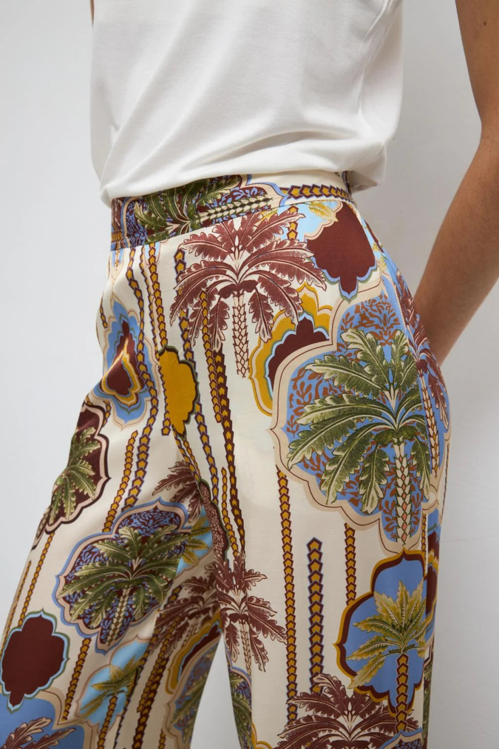 Tinta & Bariloche | Tojo Pants | Chocolate
