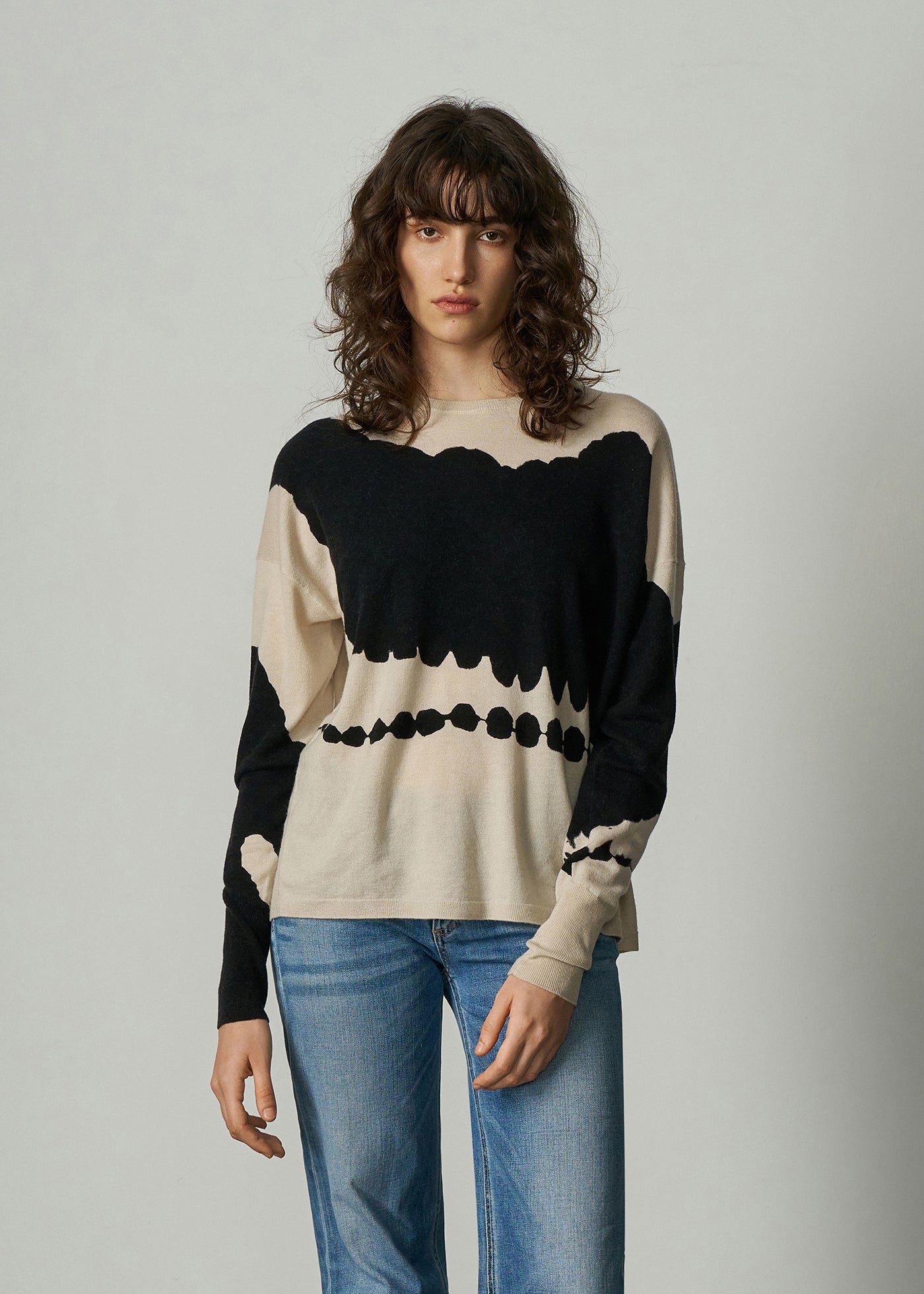 Aleger | Tulip Sleeve Top | Paint