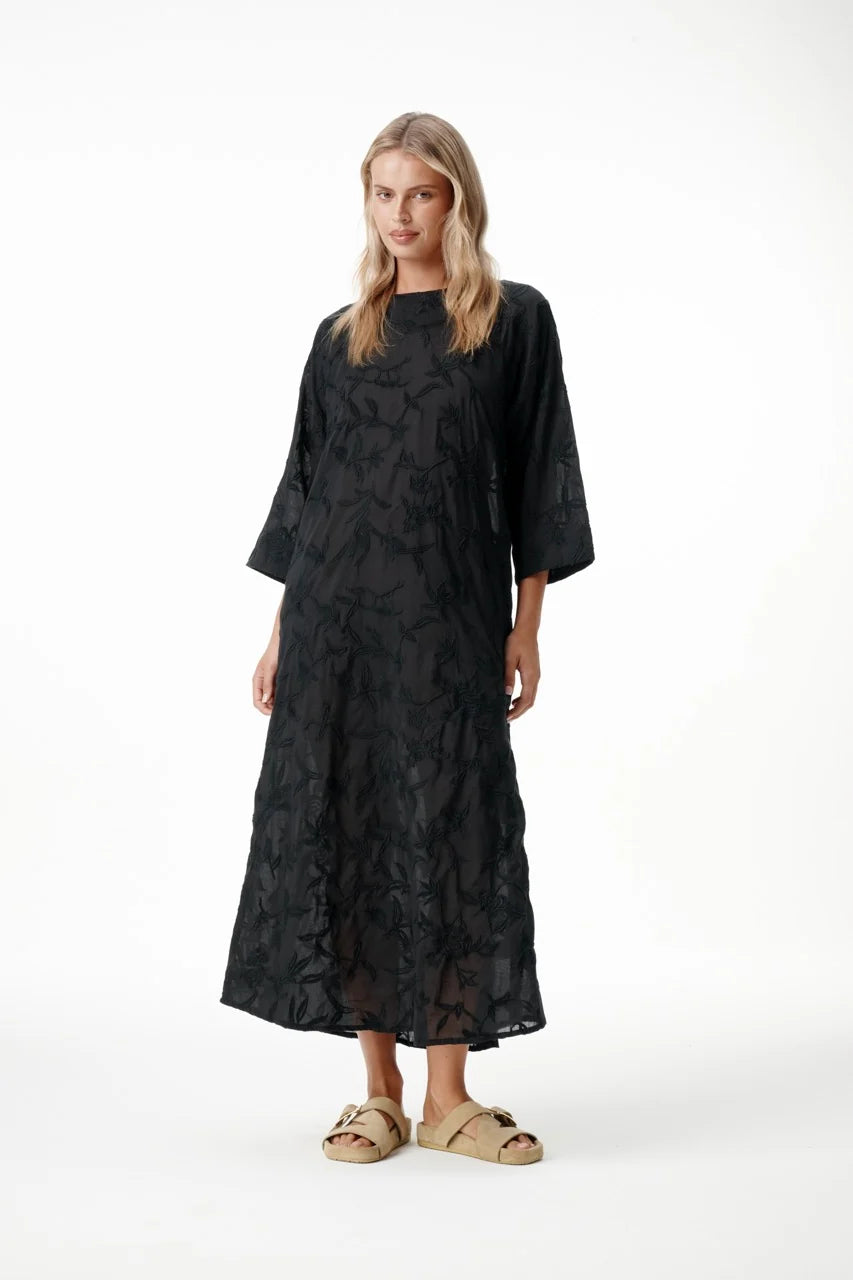 One Season | Deia Embroidery Dress | Black