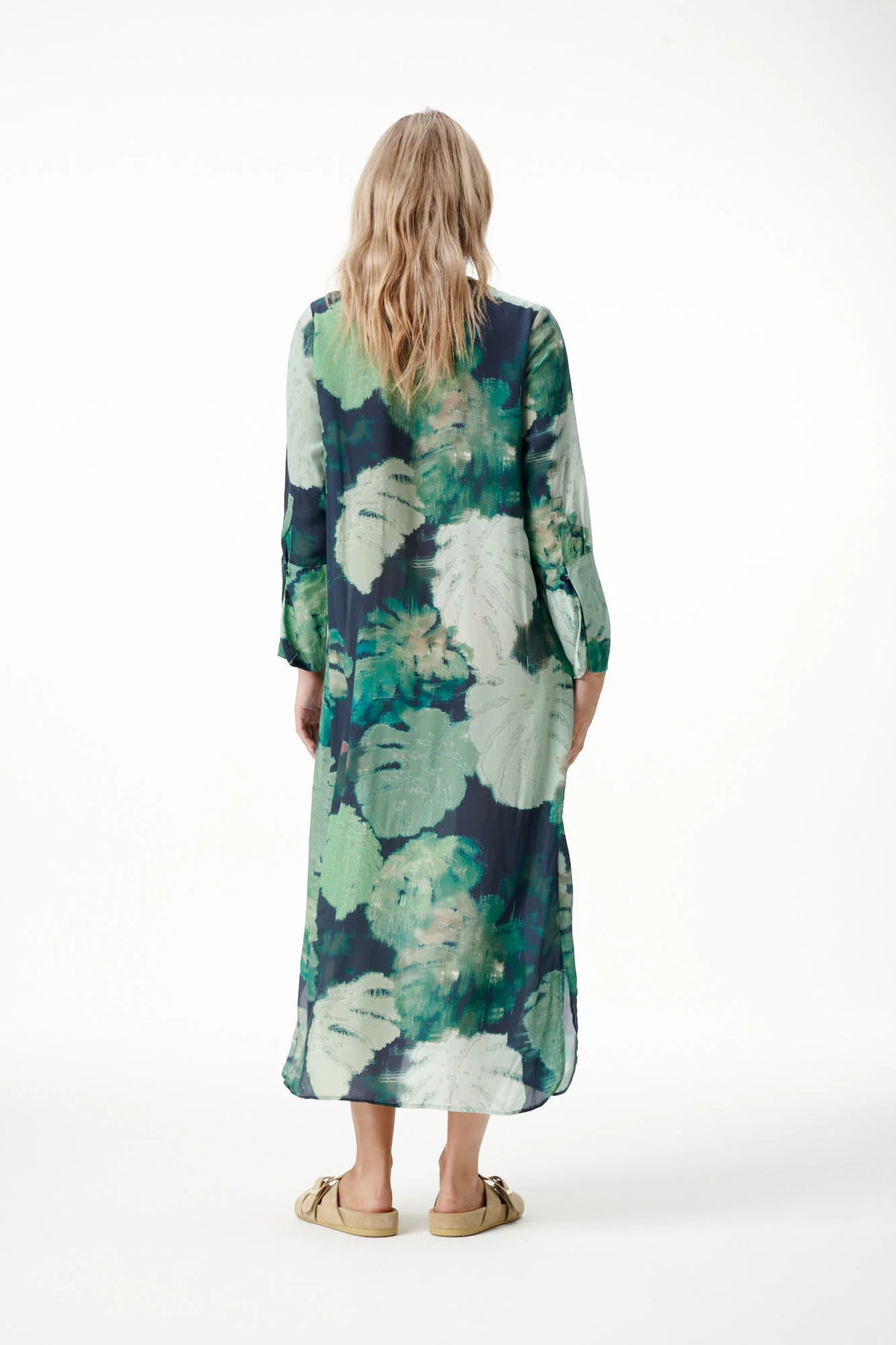 One Season | Long Genie Viscose Dress | Monstera Night Green