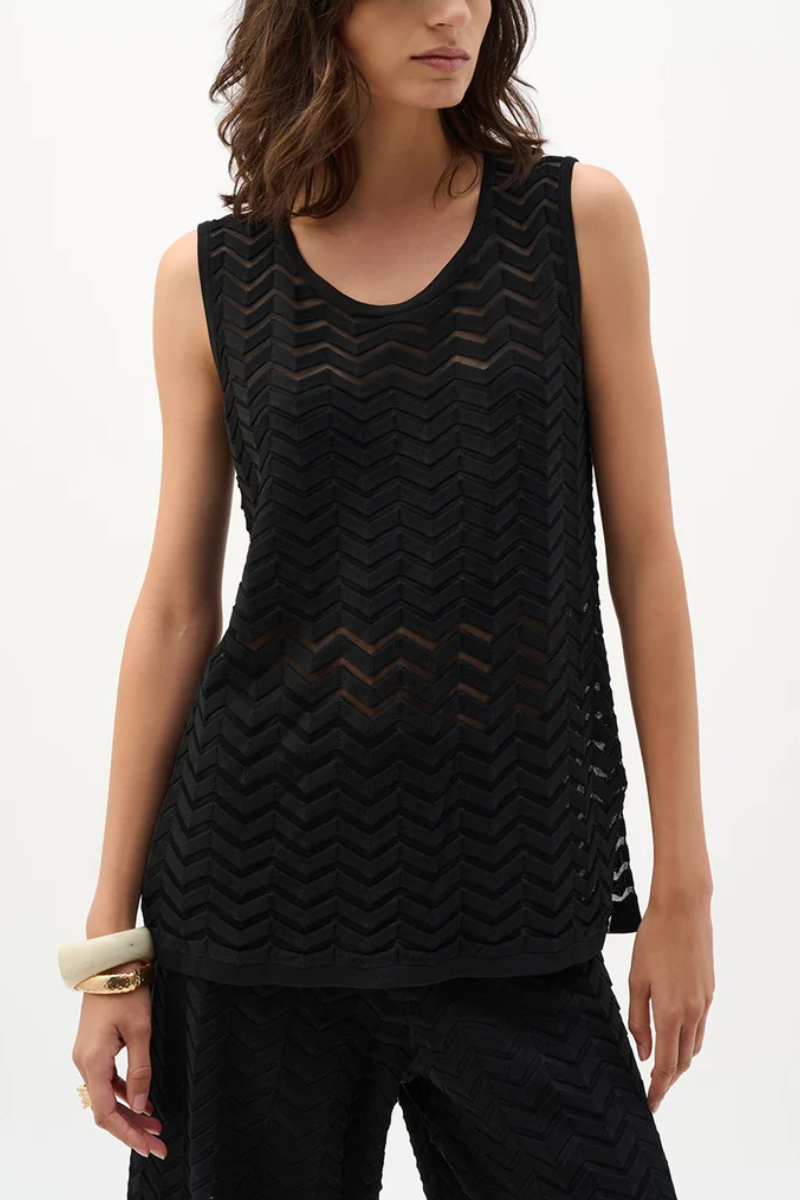 Joseph Ribkoff | Jacquard Knit Chevron Relaxed Top | Black