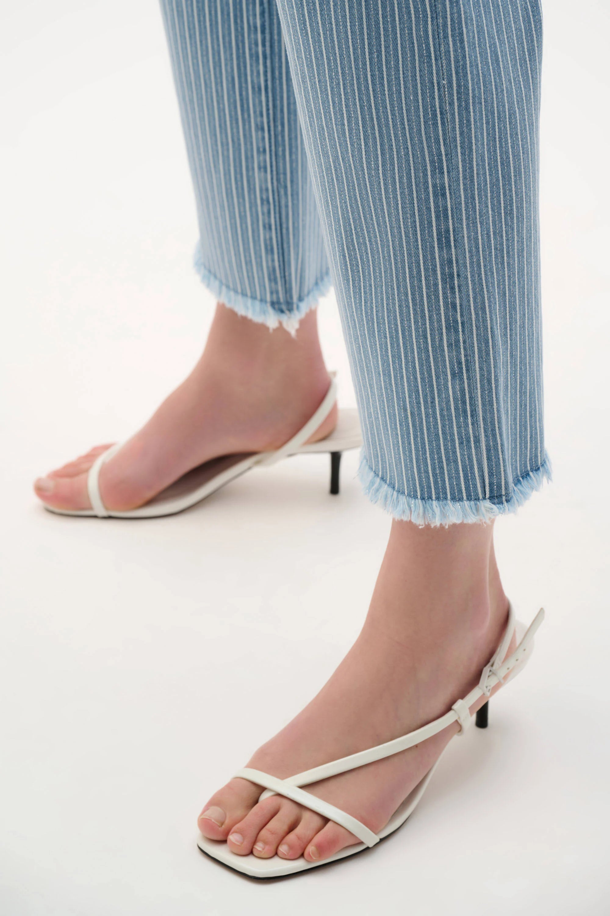 Joseph Ribkoff | Cotton Denim Stripe Pants | Blue/White