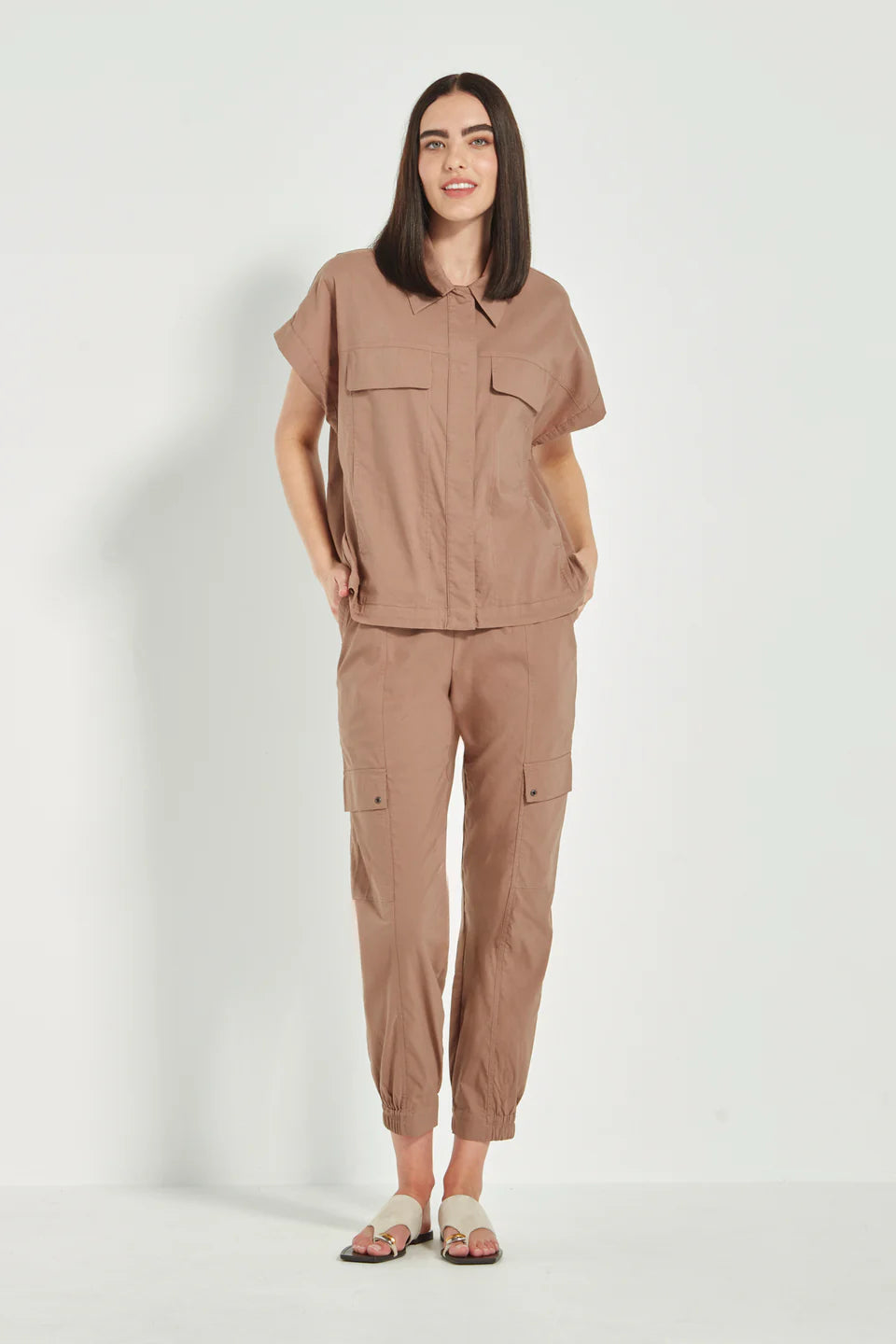 Verge | Acrobat Niko Jacket | Mocha