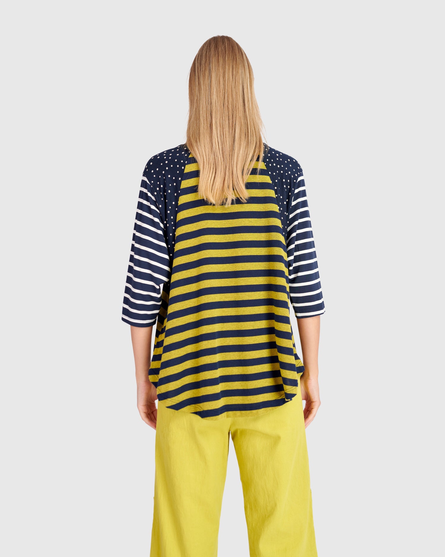Alembika | Crew Neck Tee | Navy/White/Lime Mix