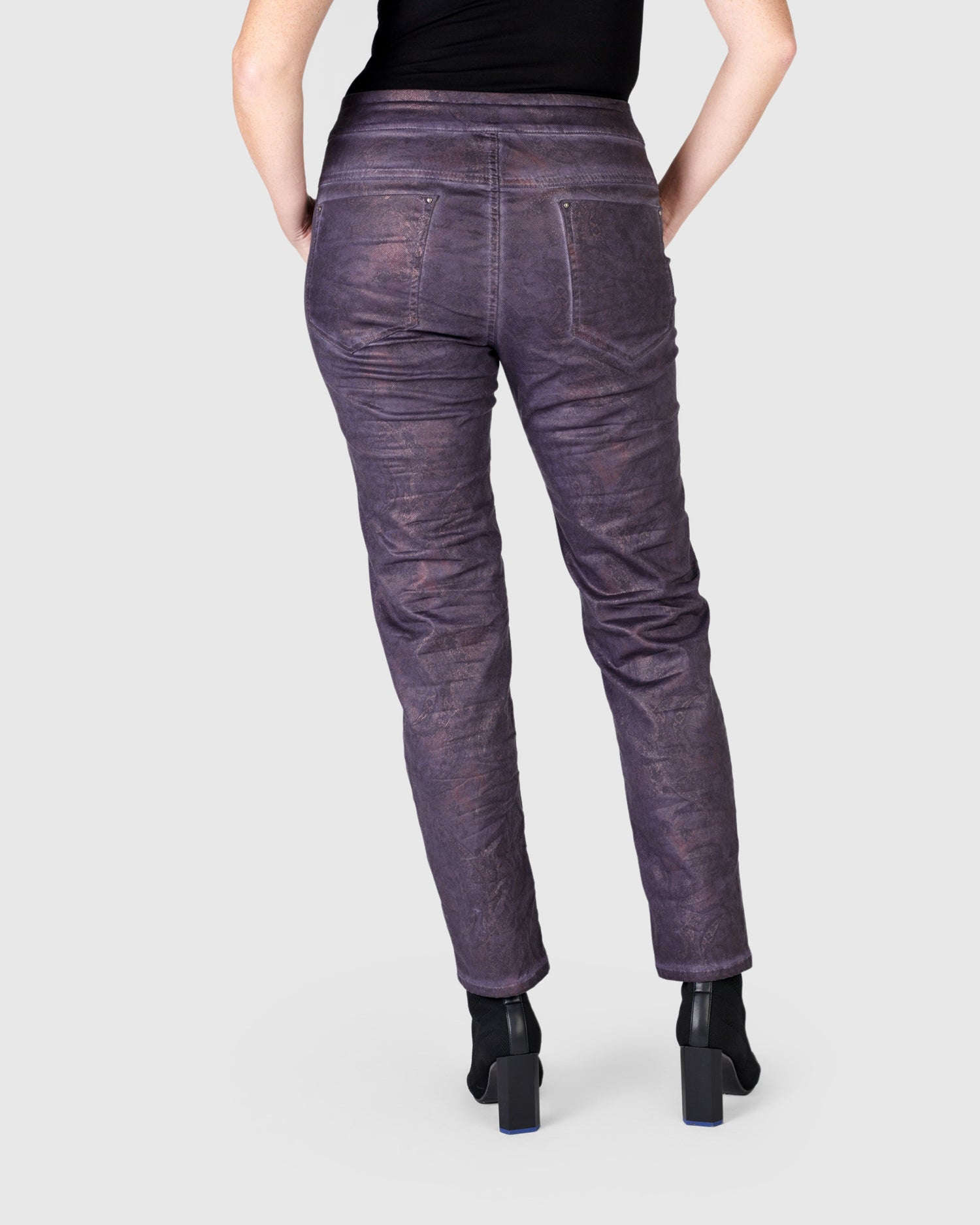 Alembika | Pants Eggplant