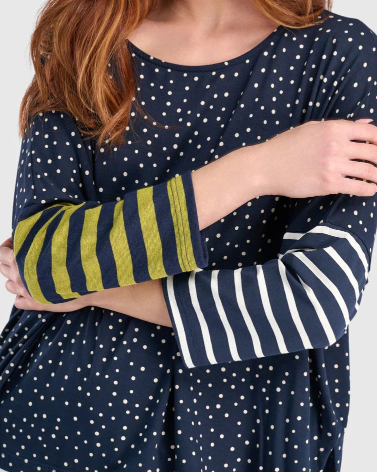 Alembika | Spot Crew Neck Tee | Navy/White/Lime