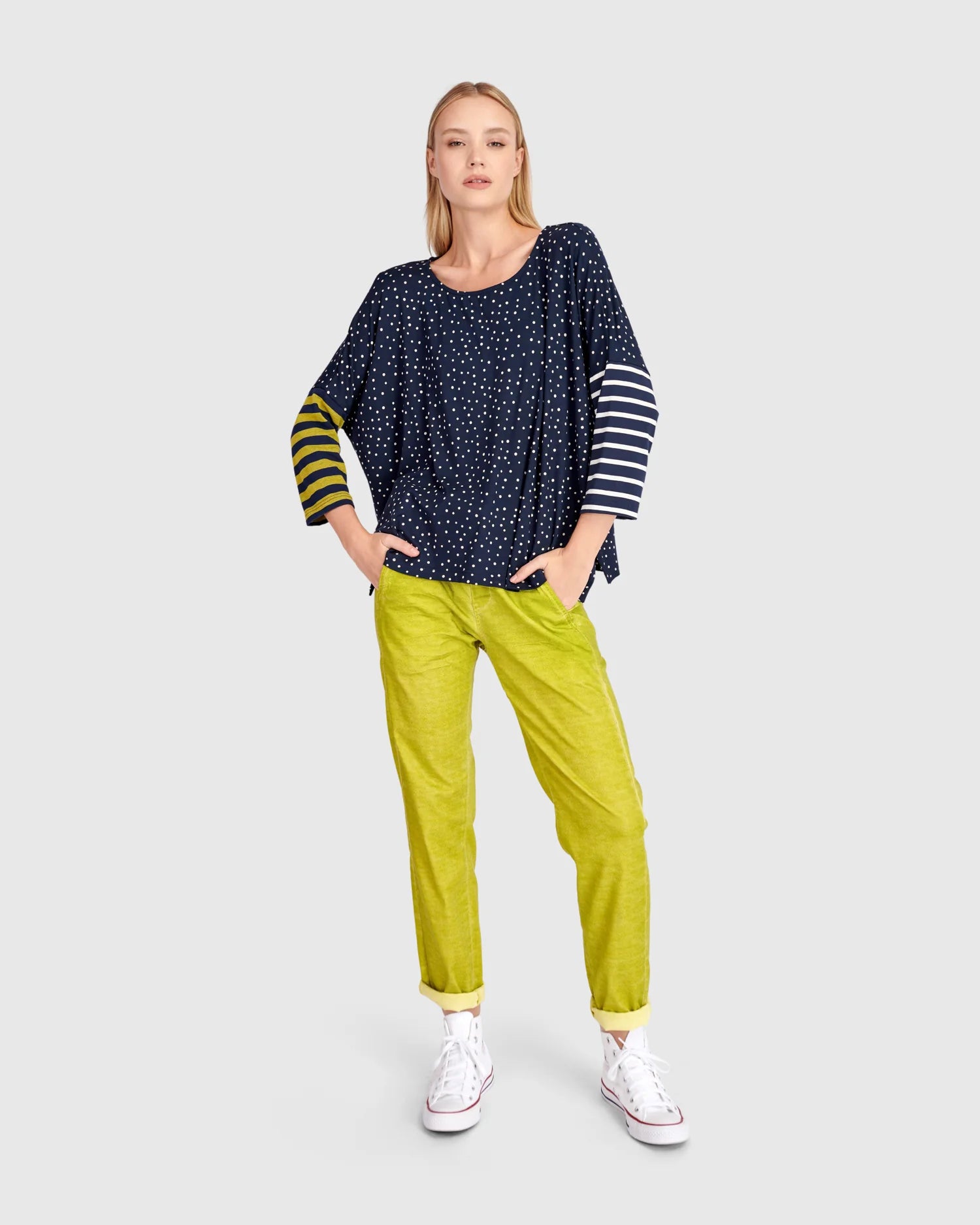 Alembika | Spot Crew Neck Tee | Navy/White/Lime
