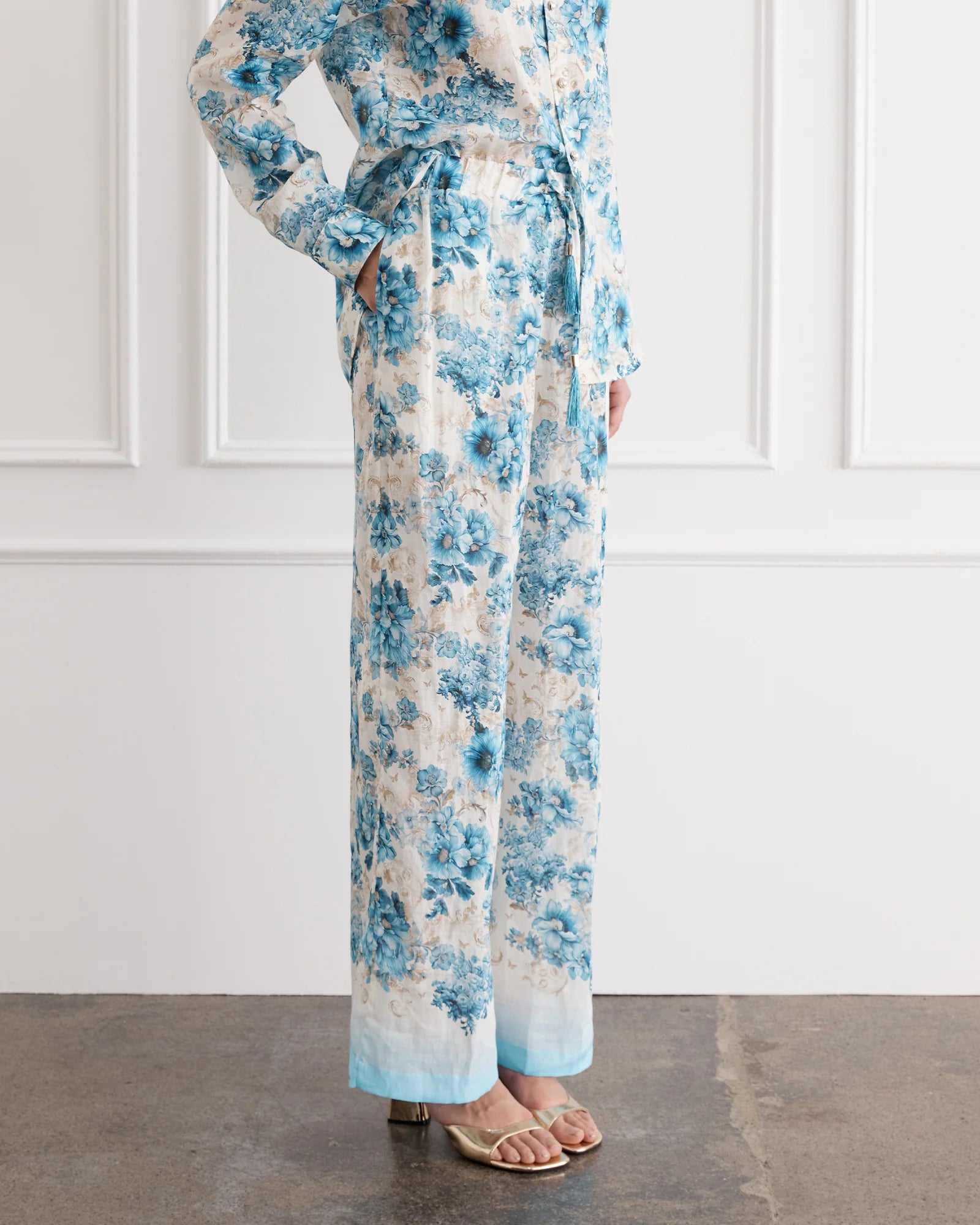 Aqua Blu | Lexi Pants | Blue Floral
